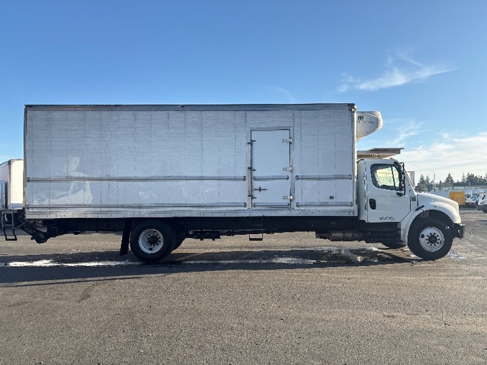 Refrigerated Truck-Light and Medium Duty Trucks-Freightliner-2020-M2-West Sacramento-CA-261,198\n\t\tmiles-$ 46,250 - Image 15