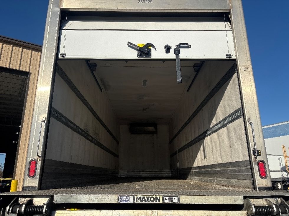 Refrigerated Truck-Light and Medium Duty Trucks-Freightliner-2020-M2-West Sacramento-CA-261,198\n\t\tmiles-$ 46,250 - Image 8