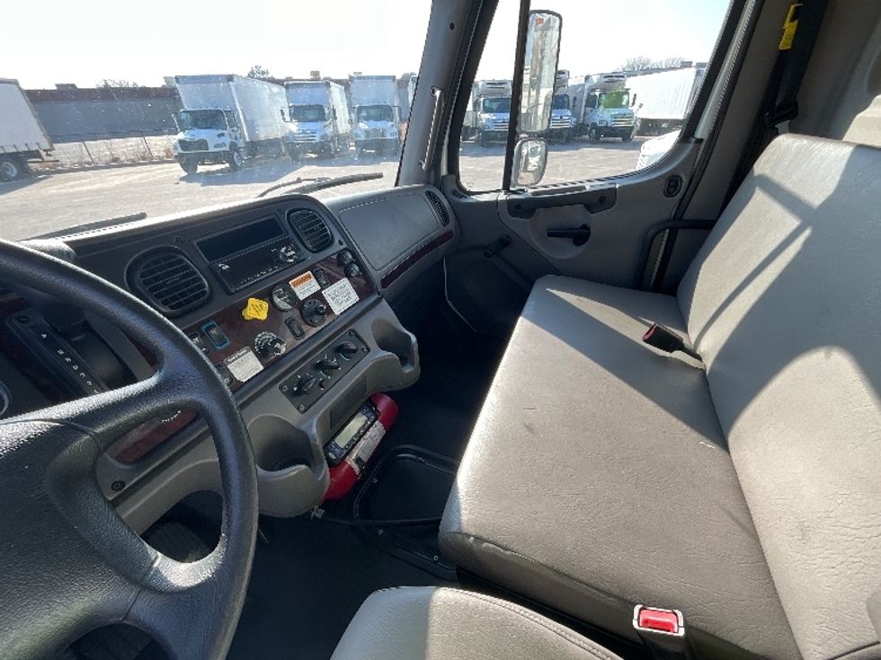 Refrigerated Truck-Light and Medium Duty Trucks-Freightliner-2020-M2-West Valley City-UT-109,000\n\t\tmiles-$ 72,250 - Image 19