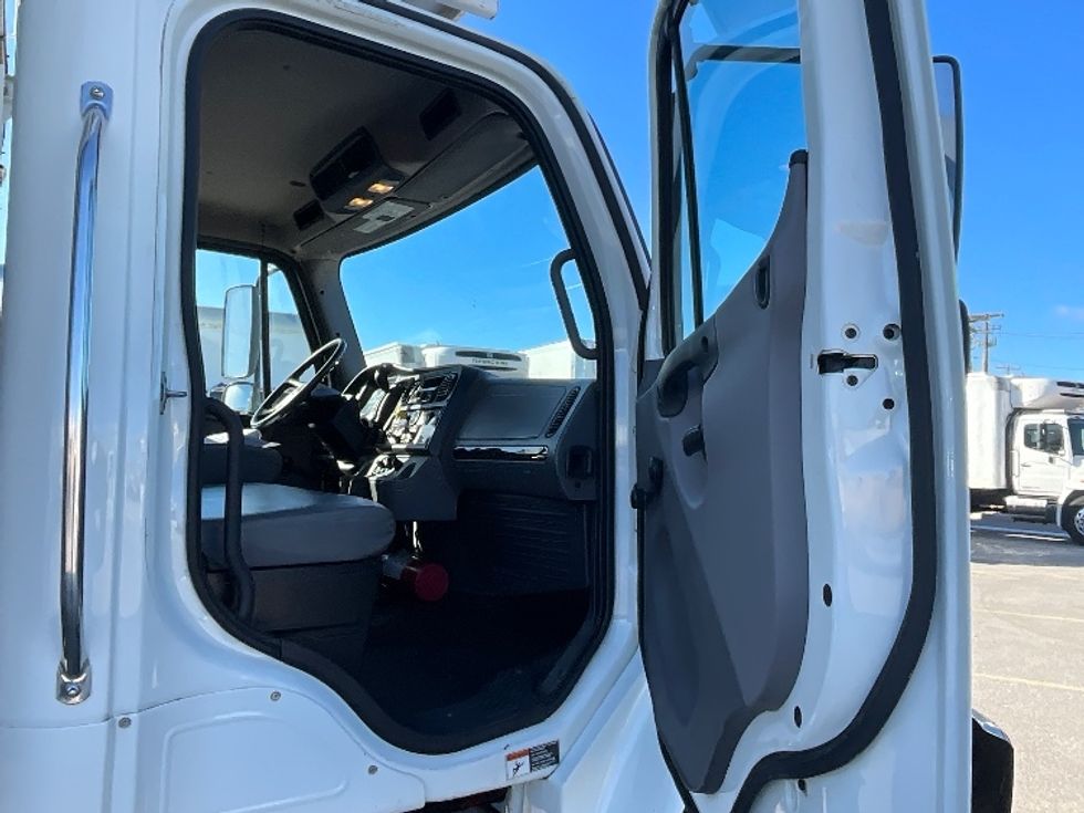 Refrigerated Truck-Light and Medium Duty Trucks-Freightliner-2020-M2-West Valley City-UT-109,000\n\t\tmiles-$ 72,250 - Image 20