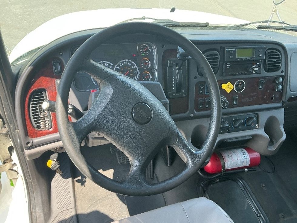 Refrigerated Truck-Light and Medium Duty Trucks-Freightliner-2020-M2-Wilkes Barre-PA-248,041\n\t\tmiles-$ 41,250 - Image 18