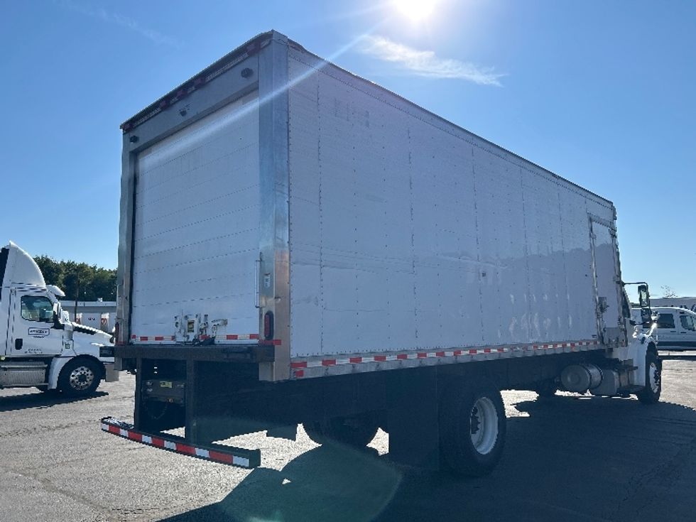 Refrigerated Truck-Light and Medium Duty Trucks-Freightliner-2020-M2-Wilkes Barre-PA-255,273\n\t\tmiles-$ 28,000 - Image 13