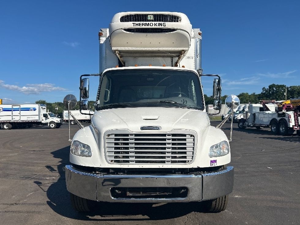 Refrigerated Truck-Light and Medium Duty Trucks-Freightliner-2020-M2-Wilkes Barre-PA-255,273\n\t\tmiles-$ 28,000 - Image 2