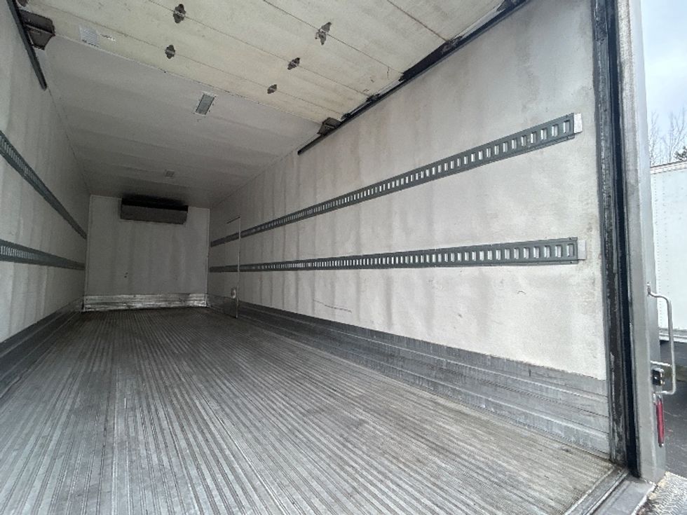Refrigerated Truck-Light and Medium Duty Trucks-Freightliner-2020-M2-Wilsonville-OR-197,174\n\t\tmiles-$ 56,000 - Image 12