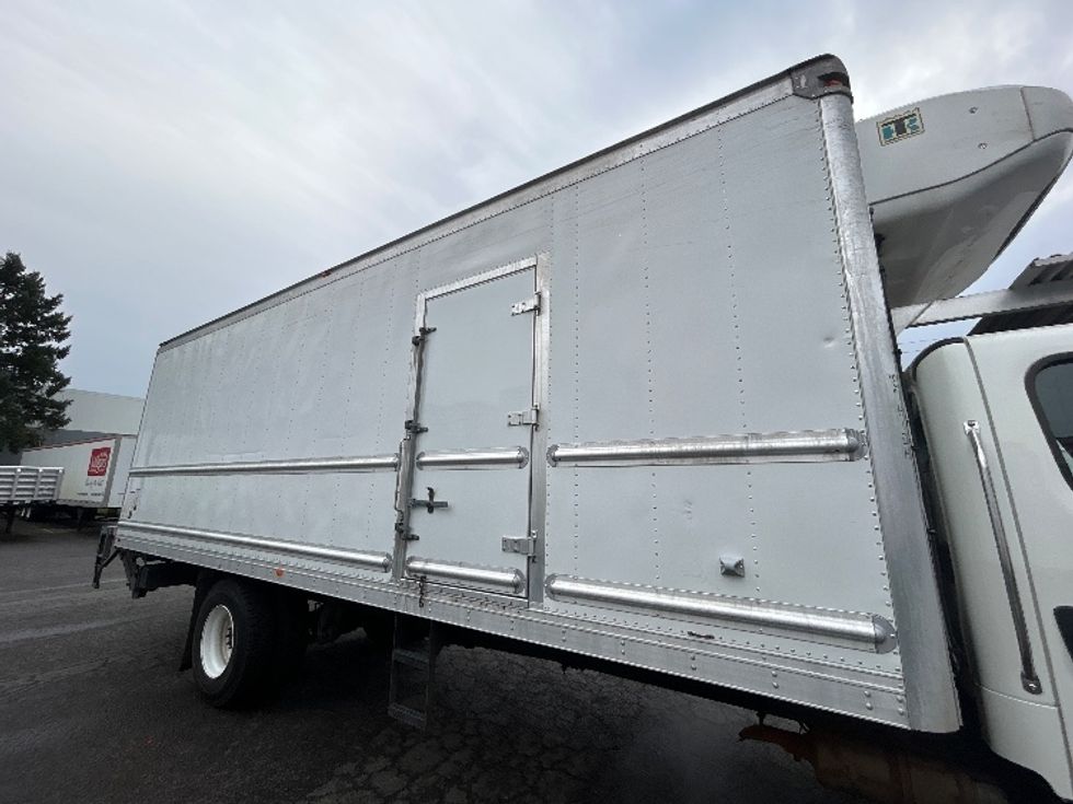 Refrigerated Truck-Light and Medium Duty Trucks-Freightliner-2020-M2-Wilsonville-OR-197,174\n\t\tmiles-$ 56,000 - Image 26