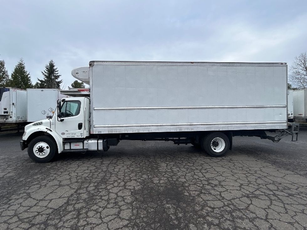 Refrigerated Truck-Light and Medium Duty Trucks-Freightliner-2020-M2-Wilsonville-OR-197,174\n\t\tmiles-$ 56,000 - Image 4