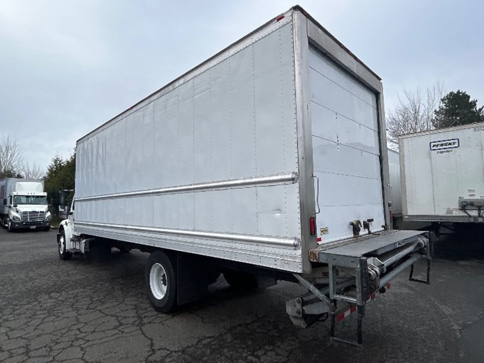 Refrigerated Truck-Light and Medium Duty Trucks-Freightliner-2020-M2-Wilsonville-OR-197,174\n\t\tmiles-$ 56,000 - Image 6
