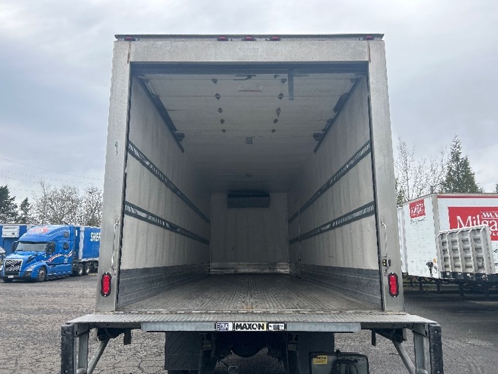 Refrigerated Truck-Light and Medium Duty Trucks-Freightliner-2020-M2-Wilsonville-OR-197,174\n\t\tmiles-$ 56,000 - Image 8