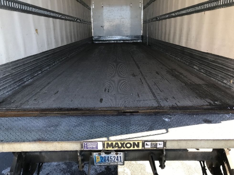 Refrigerated Truck-Light and Medium Duty Trucks-Freightliner-2020-M2-Windsor-WI-274,895\n\t\tmiles-$ 39,250 - Image 10