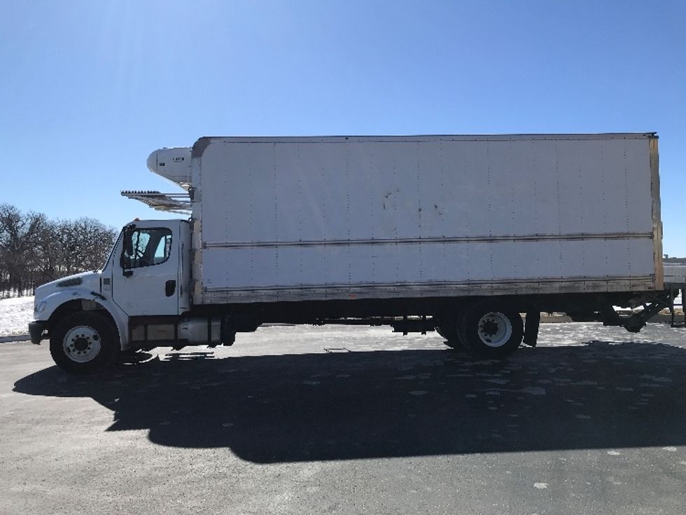 Refrigerated Truck-Light and Medium Duty Trucks-Freightliner-2020-M2-Windsor-WI-274,895\n\t\tmiles-$ 39,250 - Image 4