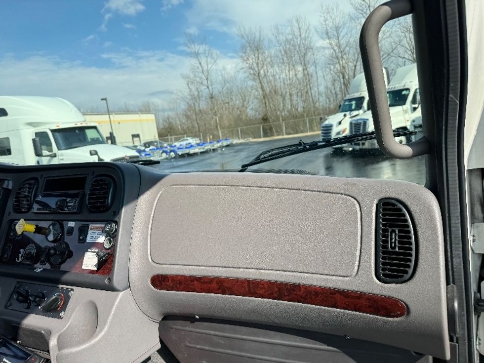 Refrigerated Truck-Light and Medium Duty Trucks-Freightliner-2020-M2-Winston Salem-NC-217,800\n\t\tmiles-$ 67,500 - Image 21