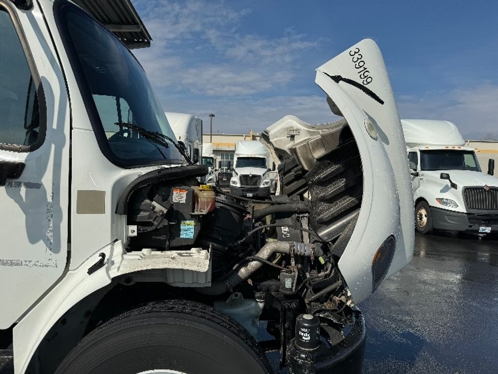 Refrigerated Truck-Light and Medium Duty Trucks-Freightliner-2020-M2-Winston Salem-NC-217,800\n\t\tmiles-$ 67,500 - Image 24