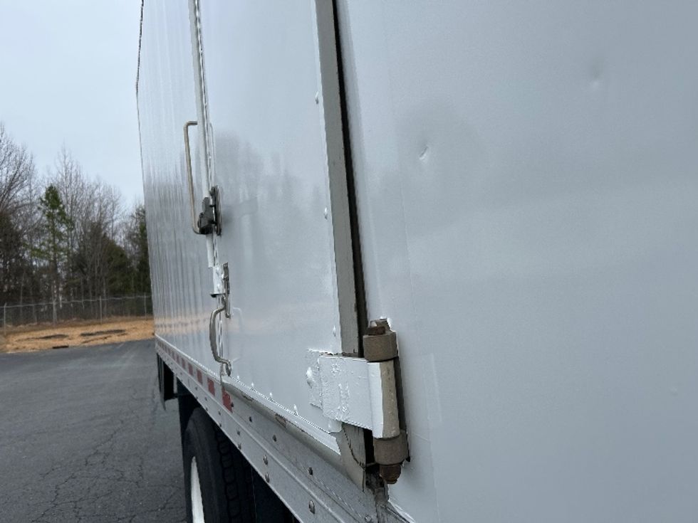 Refrigerated Truck-Light and Medium Duty Trucks-Freightliner-2020-M2-Winston Salem-NC-270,491\n\t\tmiles-$ 31,000 - Image 28