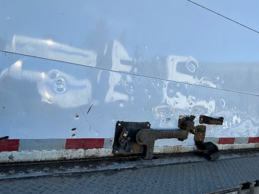 Refrigerated Truck-Light and Medium Duty Trucks-Freightliner-2020-M211264S-Edmonton-AB-656,262\n\t\tkm-$ 121,500 - Image 27