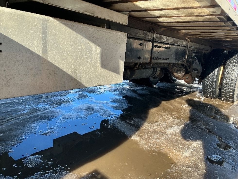 Refrigerated Truck-Light and Medium Duty Trucks-Freightliner-2020-M211264S-Edmonton-AB-656,262\n\t\tkm-$ 121,500 - Image 5