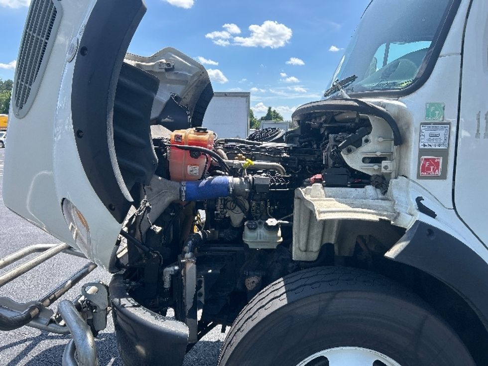 Refrigerated Truck-Light and Medium Duty Trucks-Freightliner-2020-M211264S-Forest Park-GA-351,433\n\t\tmiles-$ 98,000 - Image 23