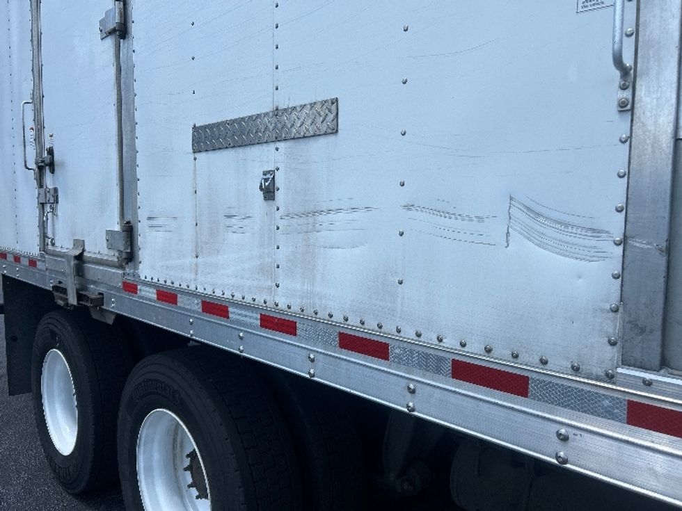 Refrigerated Truck-Light and Medium Duty Trucks-Freightliner-2020-M211264S-Forest Park-GA-351,433\n\t\tmiles-$ 98,000 - Image 25