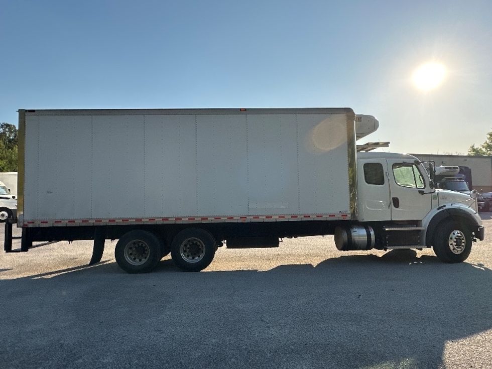 Refrigerated Truck-Light and Medium Duty Trucks-Freightliner-2020-M211264S-Forest Park-GA-494,395\n\t\tmiles-$ 92,500 - Image 15