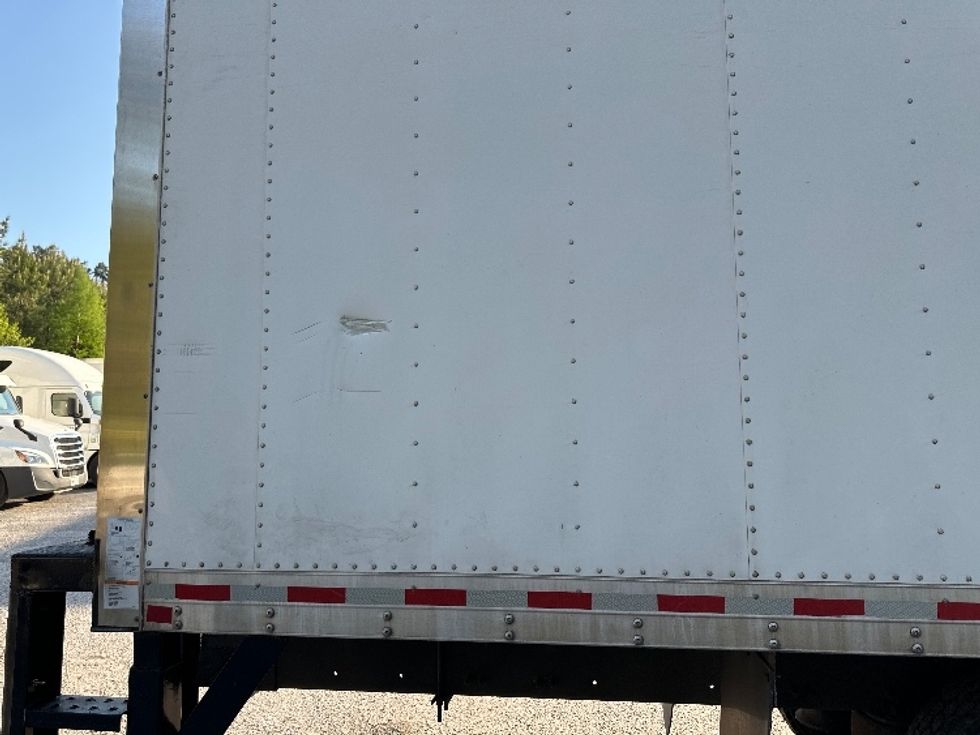 Refrigerated Truck-Light and Medium Duty Trucks-Freightliner-2020-M211264S-Forest Park-GA-494,395\n\t\tmiles-$ 92,500 - Image 27