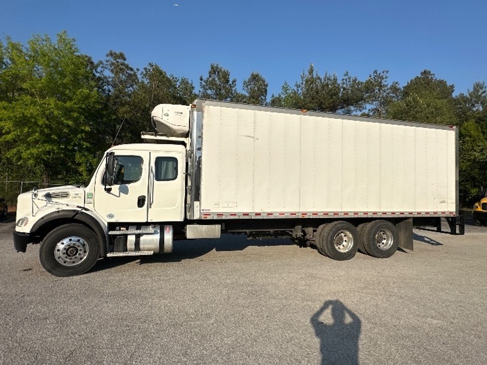 Refrigerated Truck-Light and Medium Duty Trucks-Freightliner-2020-M211264S-Forest Park-GA-494,395\n\t\tmiles-$ 92,500 - Image 4
