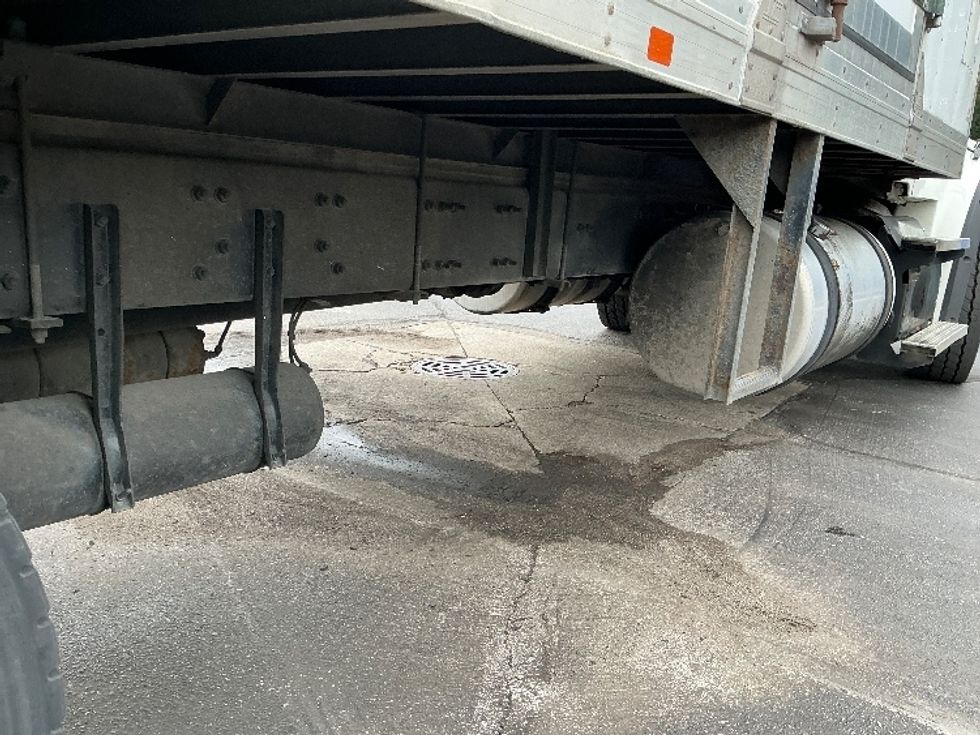 Refrigerated Truck-Light and Medium Duty Trucks-Freightliner-2020-M211264S-Indianapolis-IN-407,070\n\t\tmiles-$ 67,750 - Image 14