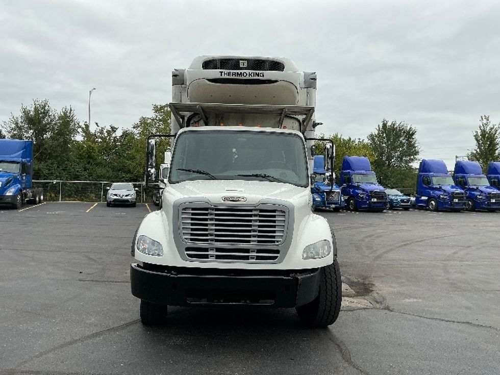 Refrigerated Truck-Light and Medium Duty Trucks-Freightliner-2020-M211264S-Indianapolis-IN-407,070\n\t\tmiles-$ 67,750 - Image 2