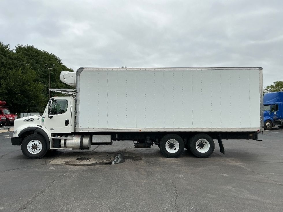 Refrigerated Truck-Light and Medium Duty Trucks-Freightliner-2020-M211264S-Indianapolis-IN-407,070\n\t\tmiles-$ 67,750 - Image 4