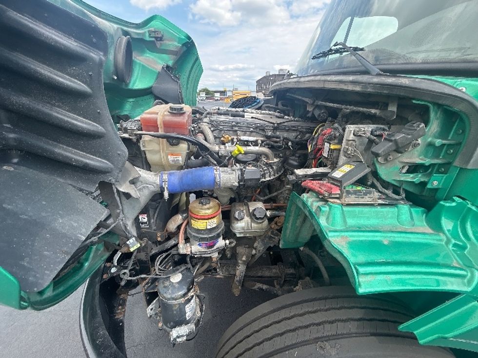 Refrigerated Truck-Light and Medium Duty Trucks-Freightliner-2020-M211264S-Indianapolis-IN-416,851\n\t\tmiles-$ 82,750 - Image 24