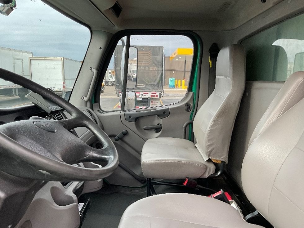 Refrigerated Truck-Light and Medium Duty Trucks-Freightliner-2020-M211264S-Indianapolis-IN-591,876\n\t\tmiles-$ 80,750 - Image 19