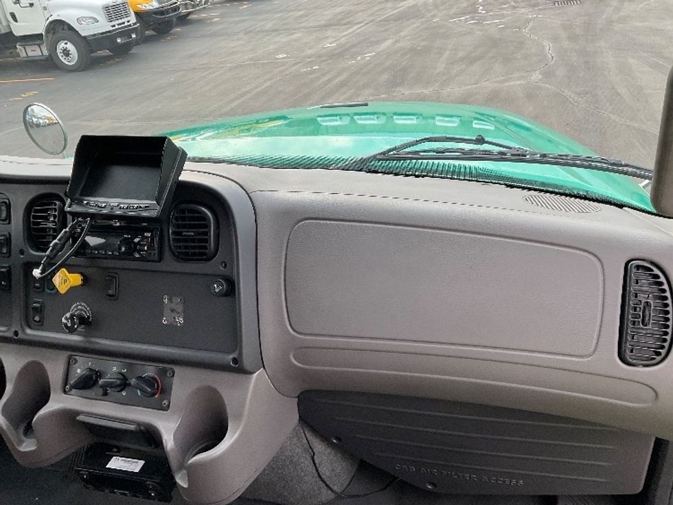 Refrigerated Truck-Light and Medium Duty Trucks-Freightliner-2020-M211264S-Indianapolis-IN-591,876\n\t\tmiles-$ 80,750 - Image 21