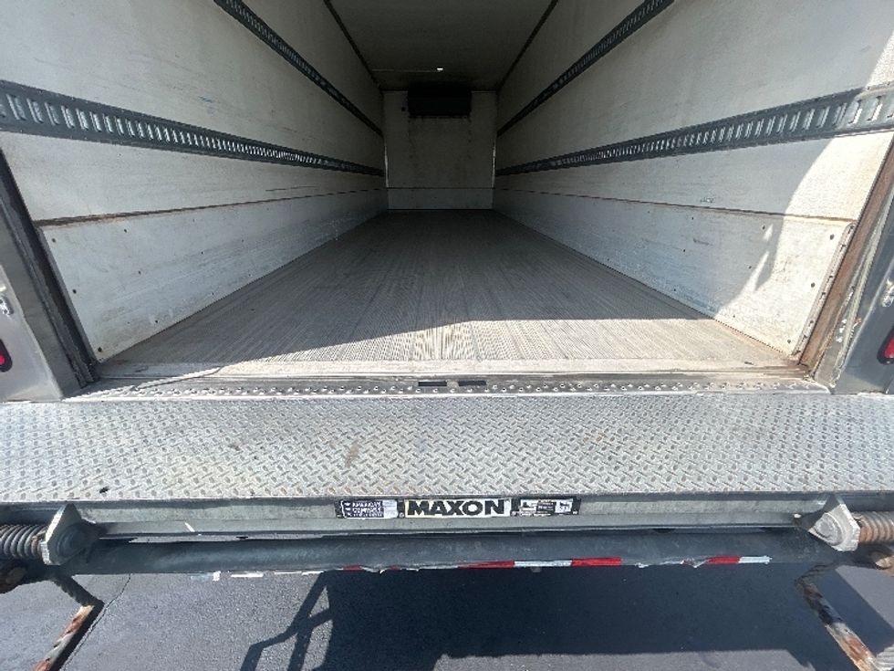 Refrigerated Truck-Light and Medium Duty Trucks-Freightliner-2020-M211264S-Indianapolis-IN-600,293\n\t\tmiles-$ 75,250 - Image 10