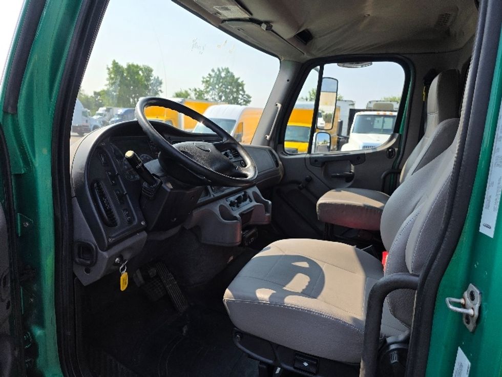 Refrigerated Truck-Light and Medium Duty Trucks-Freightliner-2020-M211264S-Indianapolis-IN-600,293\n\t\tmiles-$ 75,250 - Image 17