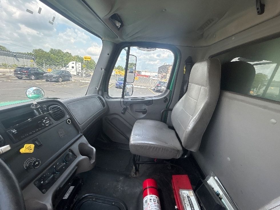 Refrigerated Truck-Light and Medium Duty Trucks-Freightliner-2020-M211264S-Indianapolis-IN-600,293\n\t\tmiles-$ 75,250 - Image 19