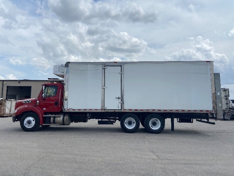 Refrigerated Truck-Light and Medium Duty Trucks-Freightliner-2020-M211264S-Kansas City-MO-151,507\n\t\tmiles-$ 99,000 - Image 4