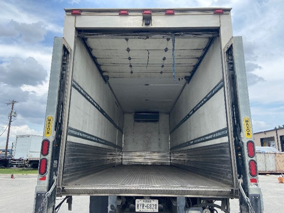 Refrigerated Truck-Light and Medium Duty Trucks-Freightliner-2020-M211264S-Kansas City-MO-151,507\n\t\tmiles-$ 99,000 - Image 8