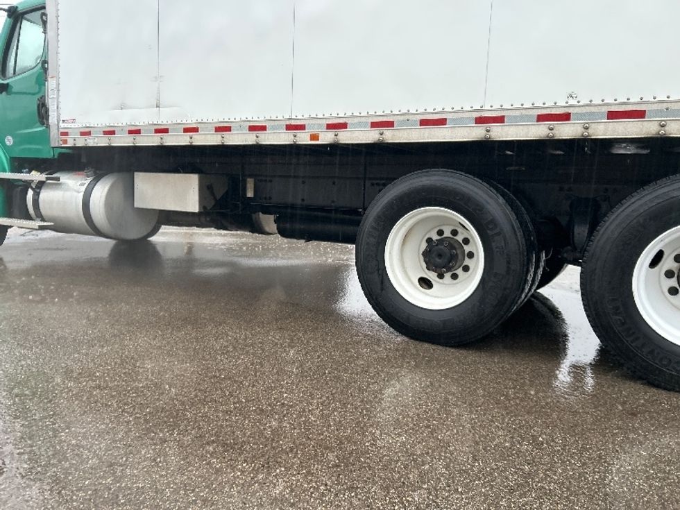 Refrigerated Truck-Light and Medium Duty Trucks-Freightliner-2020-M211264S-Lansing-MI-592,138\n\t\tmiles-$ 79,250 - Image 5