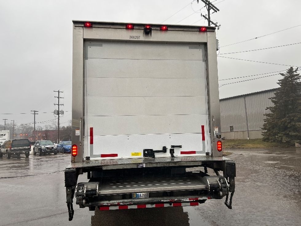 Refrigerated Truck-Light and Medium Duty Trucks-Freightliner-2020-M211264S-Lansing-MI-592,138\n\t\tmiles-$ 79,250 - Image 7