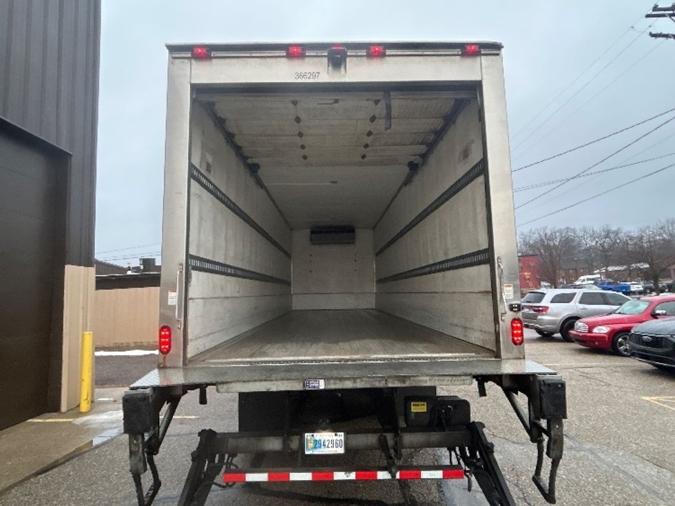 Refrigerated Truck-Light and Medium Duty Trucks-Freightliner-2020-M211264S-Lansing-MI-592,138\n\t\tmiles-$ 79,250 - Image 8