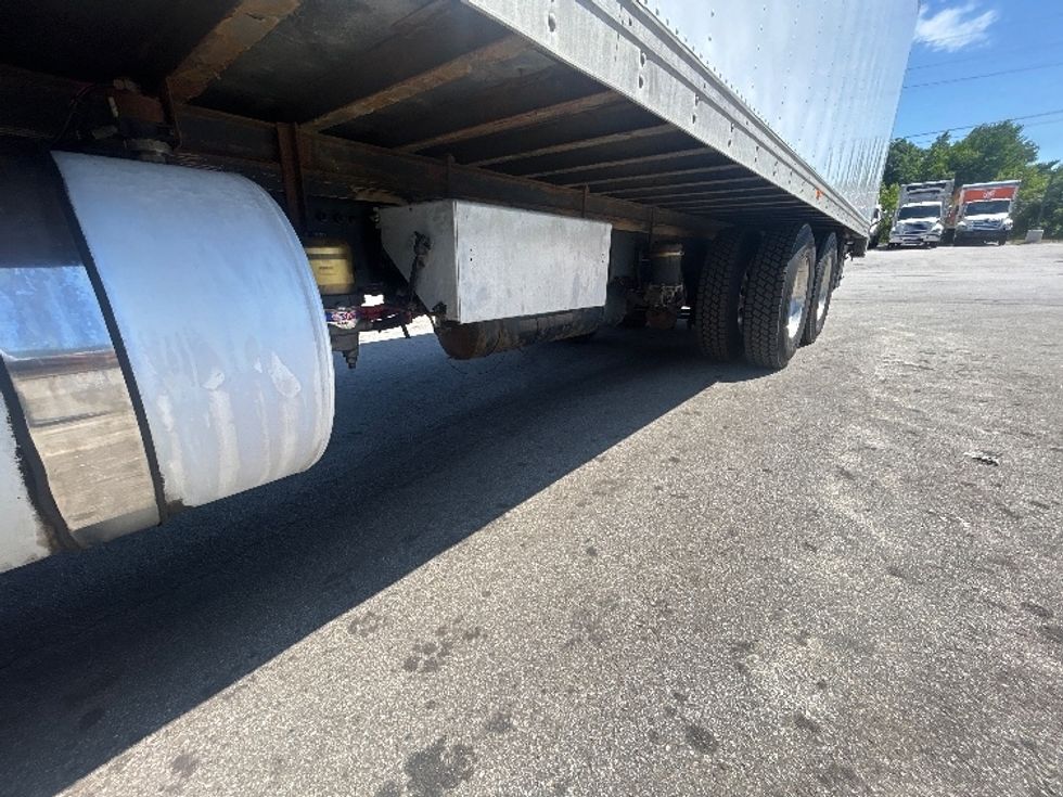 Refrigerated Truck-Light and Medium Duty Trucks-Freightliner-2020-M211264S-Londonderry-NH-455,811\n\t\tmiles-$ 83,500 - Image 5