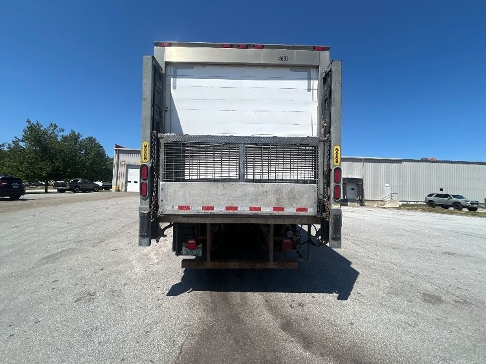 Refrigerated Truck-Light and Medium Duty Trucks-Freightliner-2020-M211264S-Londonderry-NH-455,811\n\t\tmiles-$ 83,500 - Image 7