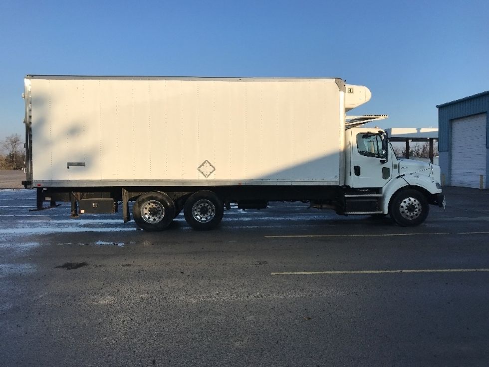 Refrigerated Truck-Light and Medium Duty Trucks-Freightliner-2020-M211264S-Morristown-TN-30,563\n\t\tmiles-$ 108,750 - Image 14