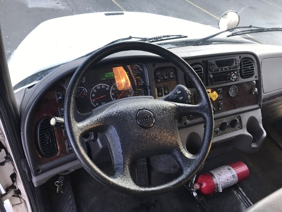 Refrigerated Truck-Light and Medium Duty Trucks-Freightliner-2020-M211264S-Morristown-TN-30,563\n\t\tmiles-$ 108,750 - Image 16