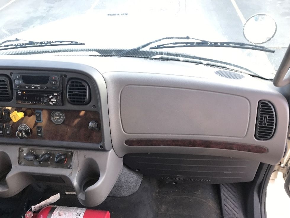 Refrigerated Truck-Light and Medium Duty Trucks-Freightliner-2020-M211264S-Morristown-TN-30,563\n\t\tmiles-$ 108,750 - Image 20