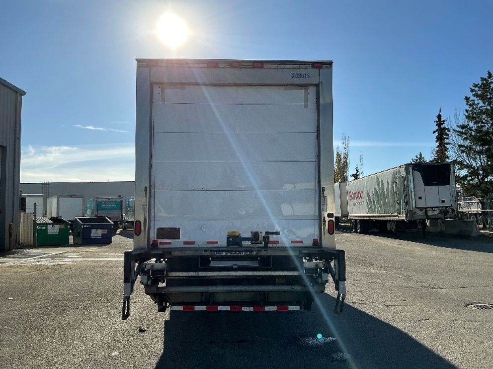 Refrigerated Truck-Light and Medium Duty Trucks-Freightliner-2020-M211264S-Rocky View County-AB-608,999\n\t\tkm-$ 123,250 - Image 15