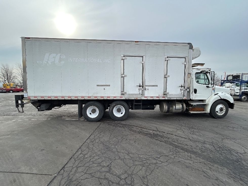 Refrigerated Truck-Light and Medium Duty Trucks-Freightliner-2020-M211264S-Sturtevant-WI-394,164\n\t\tmiles-$ 90,000 - Image 15