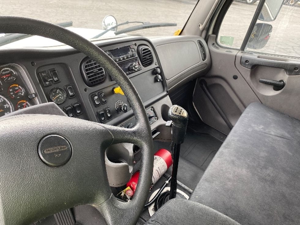 Refrigerated Truck-Light and Medium Duty Trucks-Freightliner-2020-M211264S-West Valley City-UT-416,644\n\t\tmiles-$ 102,250 - Image 16