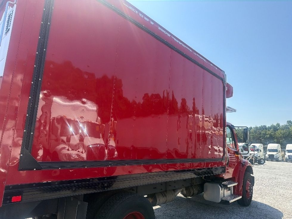 Refrigerated Truck-Light and Medium Duty Trucks-Freightliner-2021-M2-Atlanta-GA-101,031\n\t\tmiles-$ 55,500 - Image 13