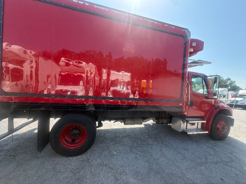 Refrigerated Truck-Light and Medium Duty Trucks-Freightliner-2021-M2-Atlanta-GA-101,031\n\t\tmiles-$ 55,500 - Image 15