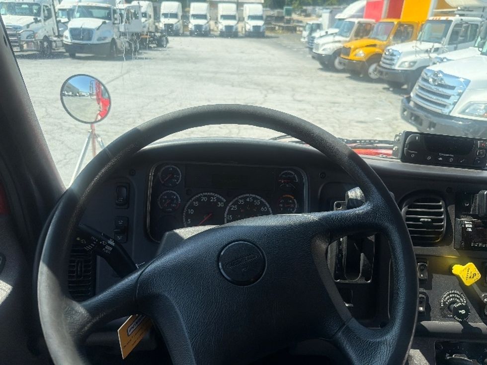 Refrigerated Truck-Light and Medium Duty Trucks-Freightliner-2021-M2-Atlanta-GA-101,031\n\t\tmiles-$ 55,500 - Image 17