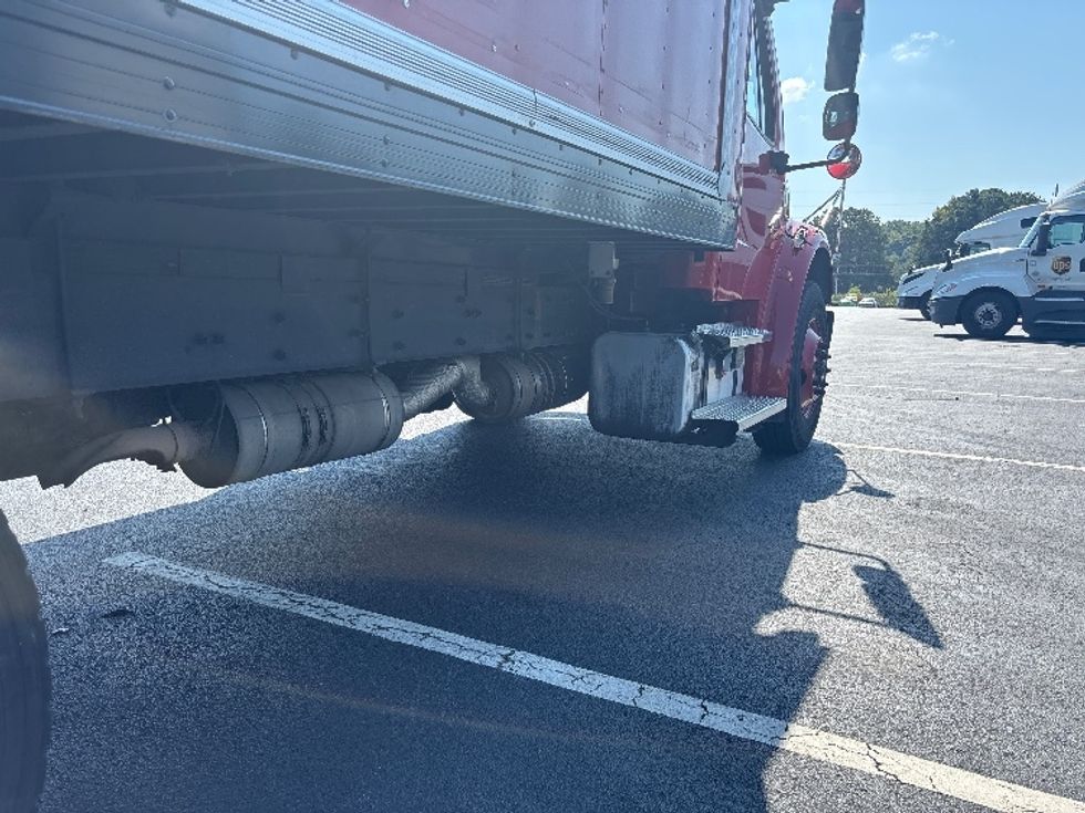 Refrigerated Truck-Light and Medium Duty Trucks-Freightliner-2021-M2-Atlanta-GA-98,849\n\t\tmiles-$ 55,750 - Image 12